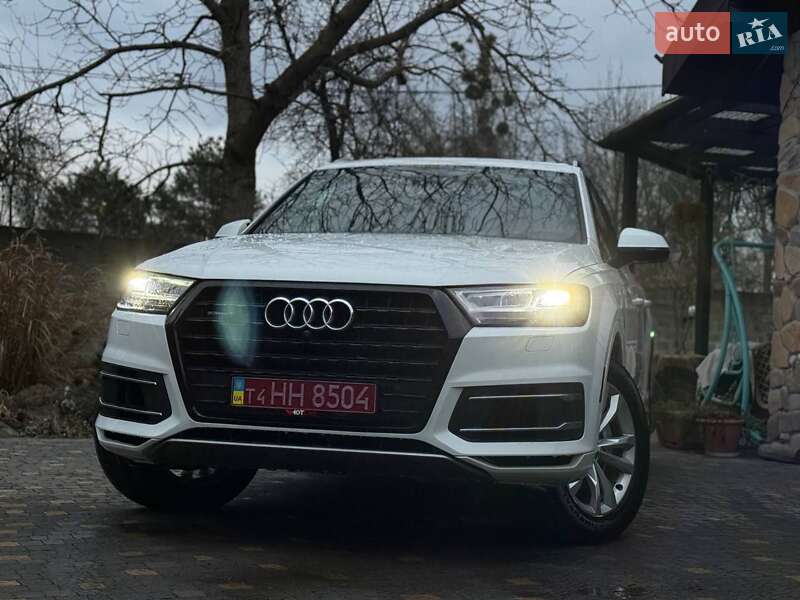 Внедорожник / Кроссовер Audi Q7 2018 в Стрые