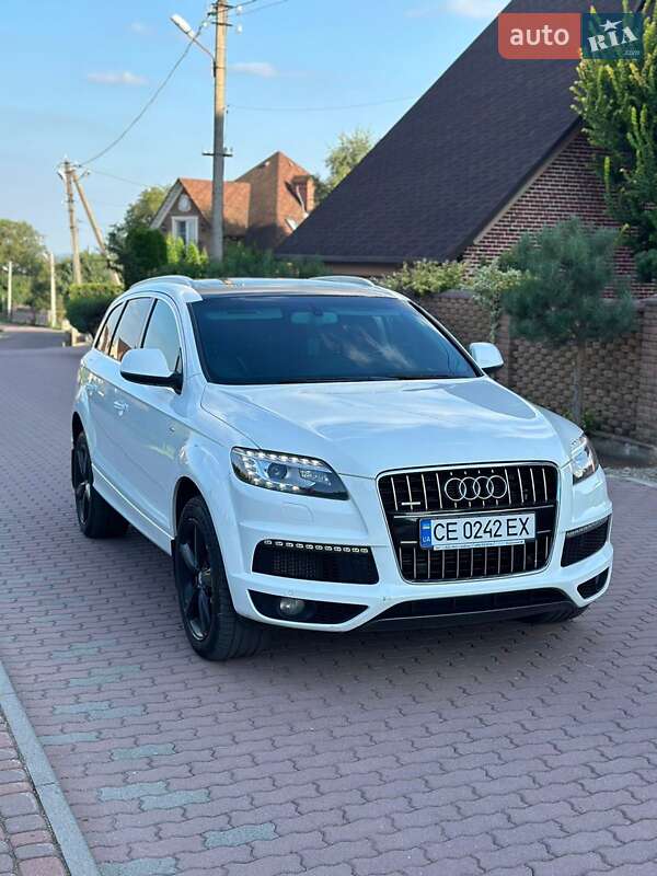 Внедорожник / Кроссовер Audi Q7 2010 в Черновцах