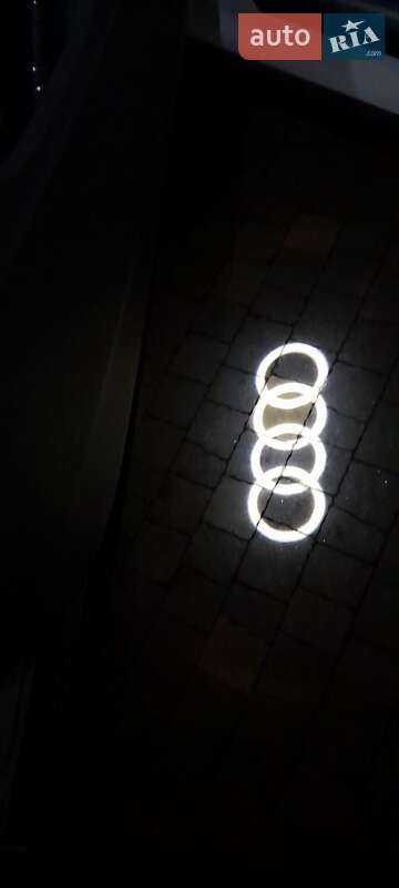 Внедорожник / Кроссовер Audi Q7 2018 в Стрые