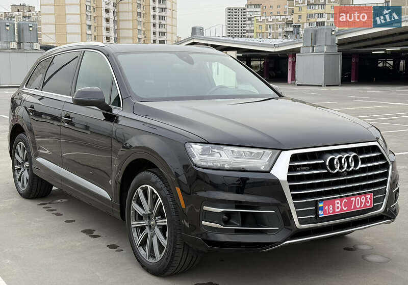 Внедорожник / Кроссовер Audi Q7 2017 в Киеве фото 2 Внедорожник / Кроссовер Audi Q7 2017 в Киеве
