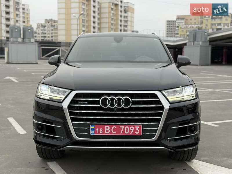 Внедорожник / Кроссовер Audi Q7 2017 в Киеве фото 17 Внедорожник / Кроссовер Audi Q7 2017 в Киеве