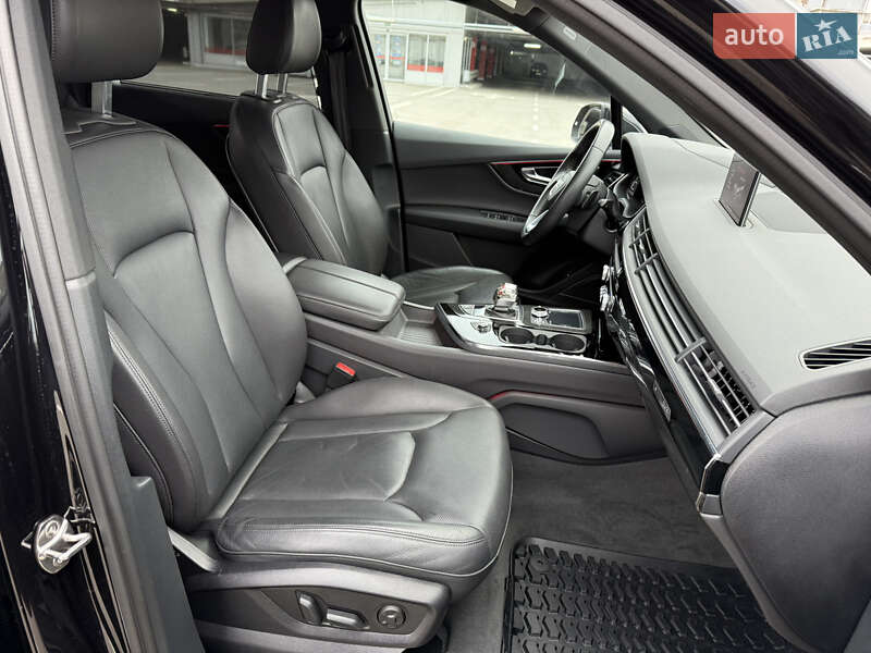 Внедорожник / Кроссовер Audi Q7 2017 в Киеве фото 27 Внедорожник / Кроссовер Audi Q7 2017 в Киеве