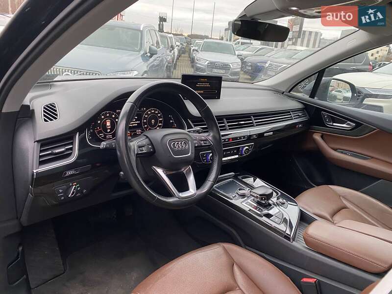 Позашляховик / Кросовер Audi Q7 2016 в Львові фото 11 Позашляховик / Кросовер Audi Q7 2016 в Львові