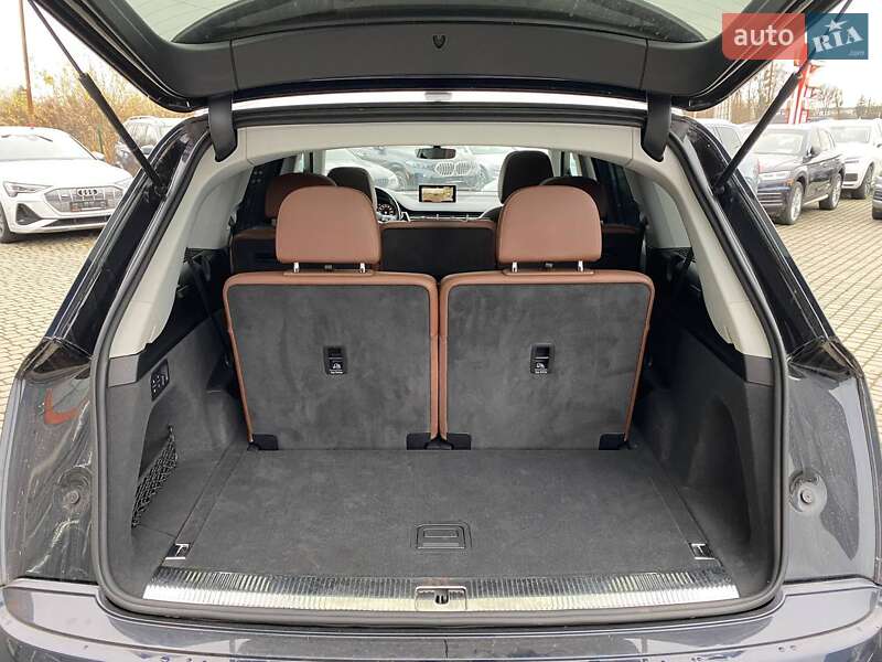 Позашляховик / Кросовер Audi Q7 2016 в Львові фото 29 Позашляховик / Кросовер Audi Q7 2016 в Львові