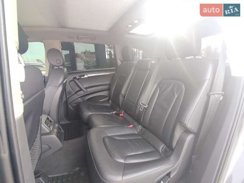 Внедорожник / Кроссовер Audi Q7 2012 в Киеве