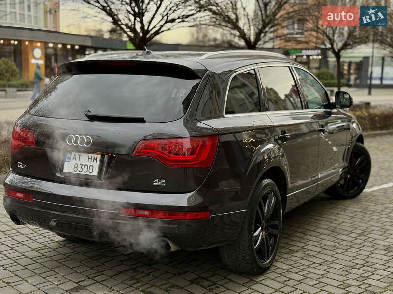 Внедорожник / Кроссовер Audi Q7 2007 в Ивано-Франковске