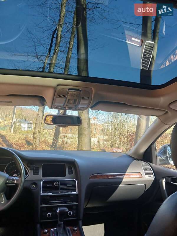 Внедорожник / Кроссовер Audi Q7 2015 в Львове