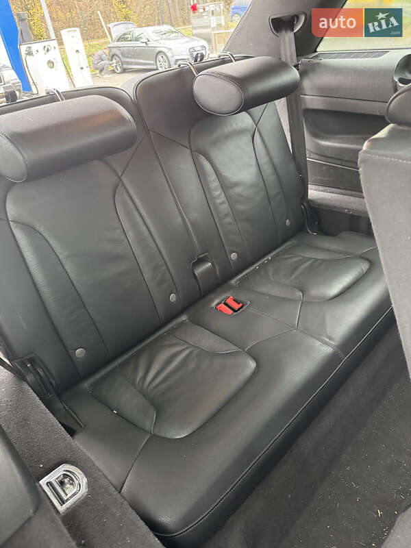 Внедорожник / Кроссовер Audi Q7 2011 в Киеве фото 11 Внедорожник / Кроссовер Audi Q7 2011 в Киеве