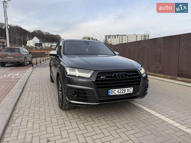 Внедорожник / Кроссовер Audi Q7 2017 в Львове