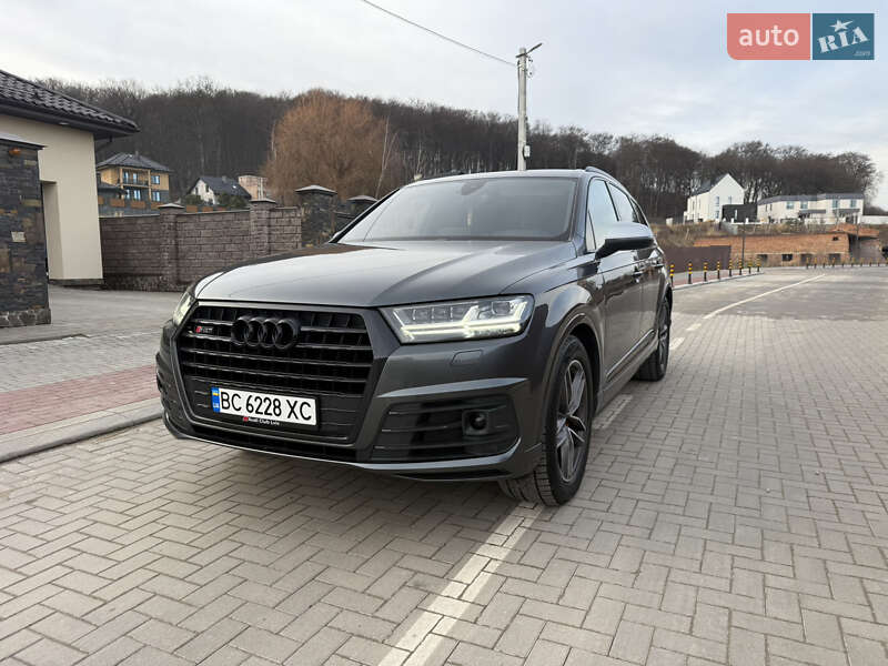 Внедорожник / Кроссовер Audi Q7 2017 в Львове