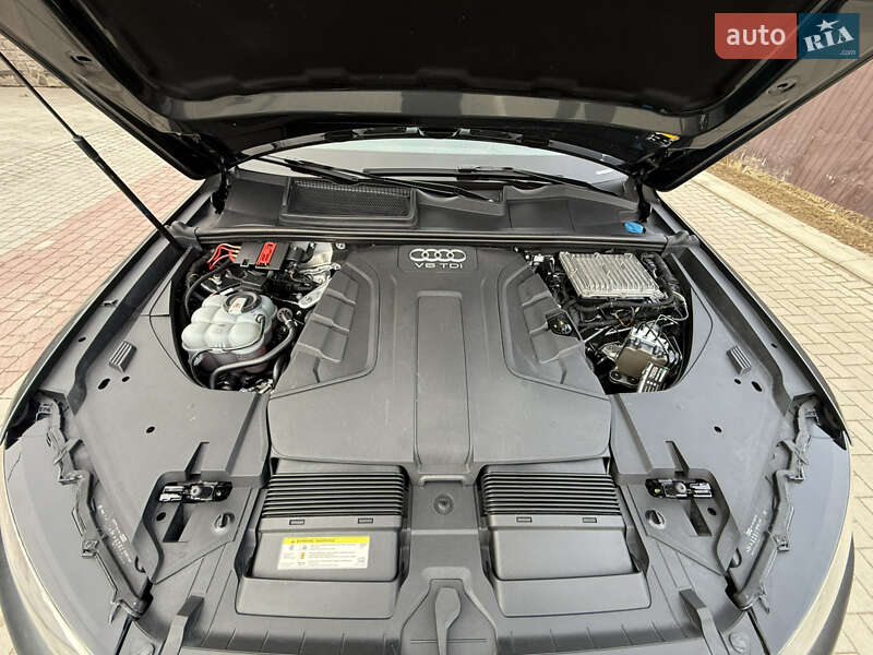 Внедорожник / Кроссовер Audi Q7 2017 в Львове