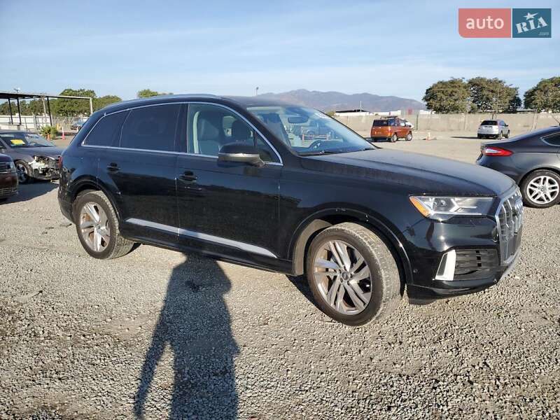 Внедорожник / Кроссовер Audi Q7 2020 в Виннице