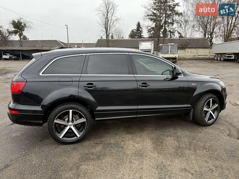 Внедорожник / Кроссовер Audi Q7 2012 в Владимире