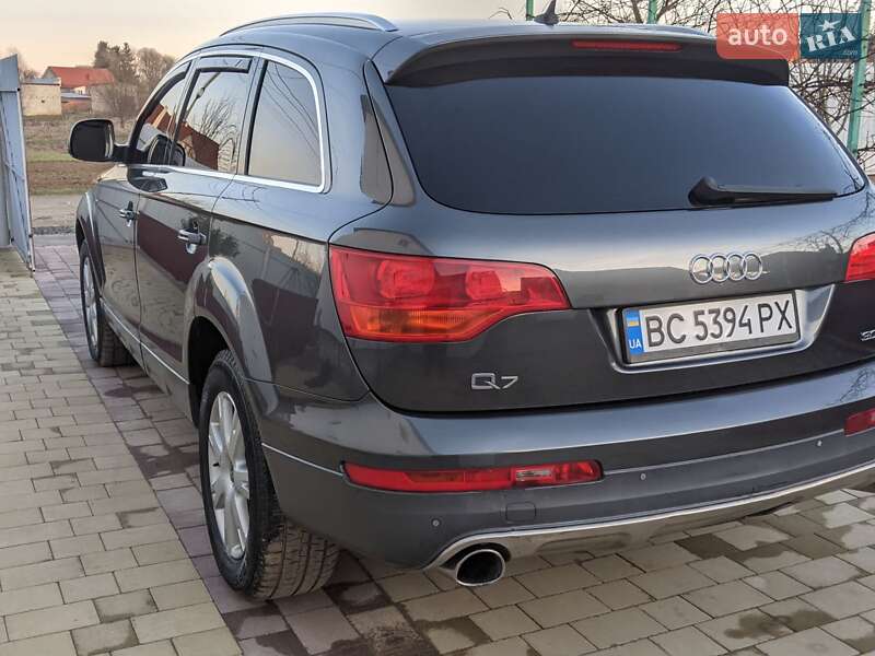 Внедорожник / Кроссовер Audi Q7 2006 в Самборе