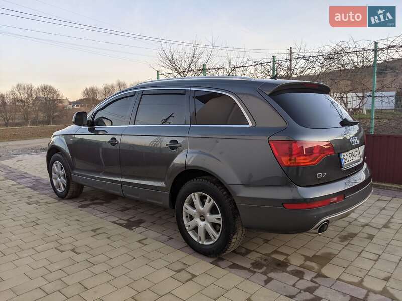 Внедорожник / Кроссовер Audi Q7 2006 в Самборе