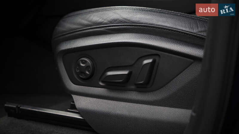 Внедорожник / Кроссовер Audi Q7 2017 в Киеве