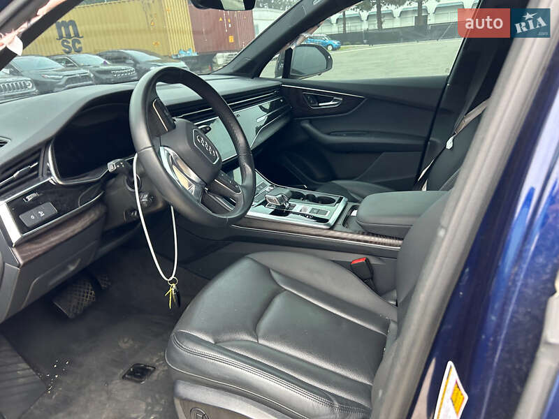 Внедорожник / Кроссовер Audi Q7 2021 в Нововолынске фото 5 Внедорожник / Кроссовер Audi Q7 2021 в Нововолынске