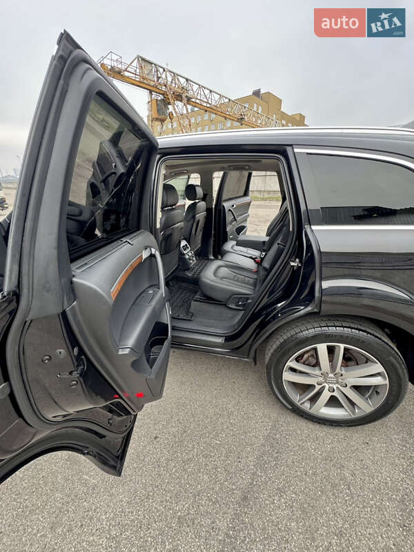 Внедорожник / Кроссовер Audi Q7 2013 в Киеве фото 38 Внедорожник / Кроссовер Audi Q7 2013 в Киеве