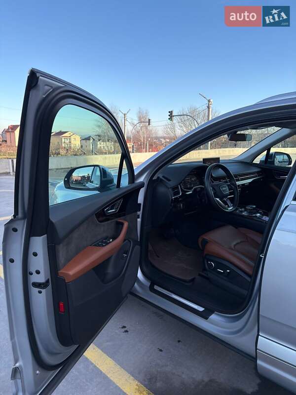 Внедорожник / Кроссовер Audi Q7 2018 в Тернополе фото 8 Внедорожник / Кроссовер Audi Q7 2018 в Тернополе