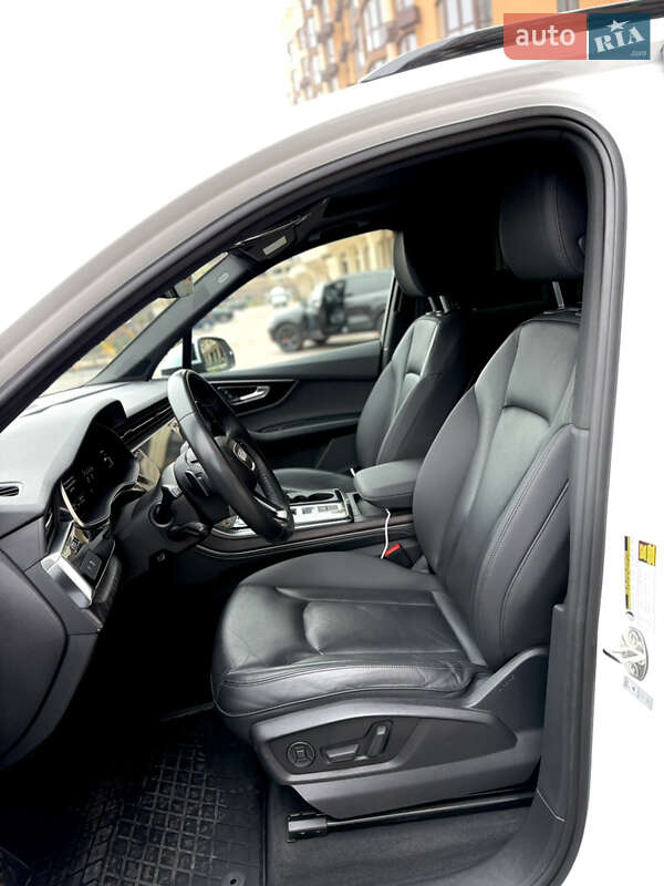Внедорожник / Кроссовер Audi Q7 2021 в Киеве фото 10 Внедорожник / Кроссовер Audi Q7 2021 в Киеве