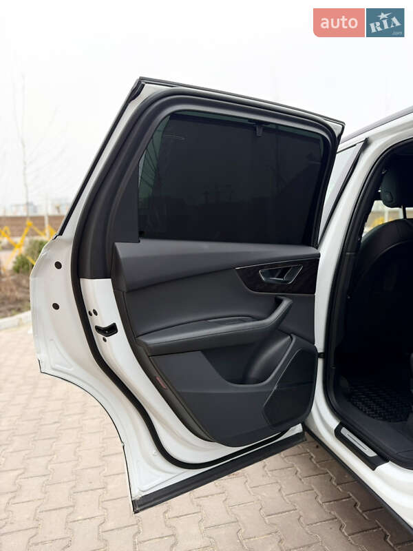 Внедорожник / Кроссовер Audi Q7 2021 в Киеве фото 15 Внедорожник / Кроссовер Audi Q7 2021 в Киеве