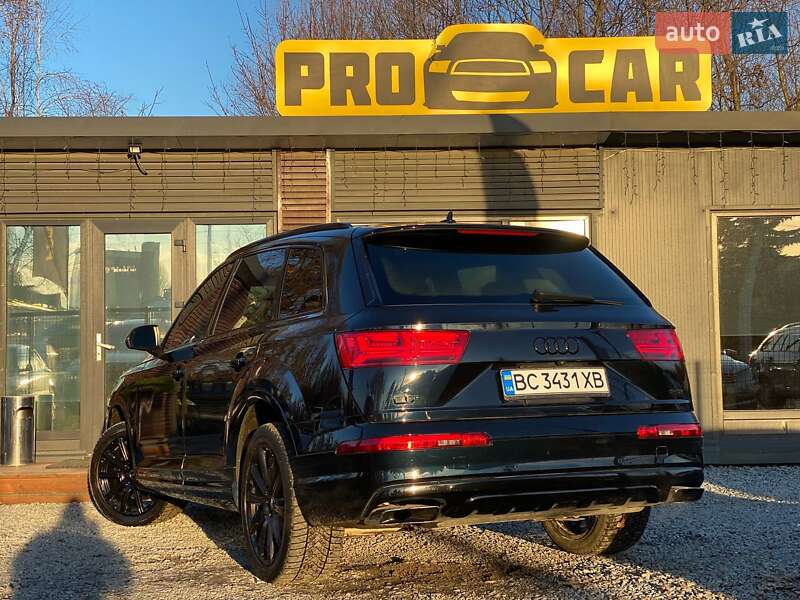 Внедорожник / Кроссовер Audi Q7 2016 в Львове