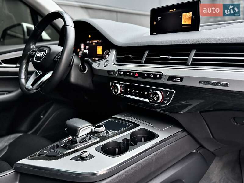 Внедорожник / Кроссовер Audi Q7 2017 в Киеве фото 46 Внедорожник / Кроссовер Audi Q7 2017 в Киеве