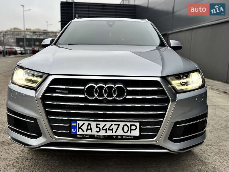 Внедорожник / Кроссовер Audi Q7 2017 в Киеве фото 72 Внедорожник / Кроссовер Audi Q7 2017 в Киеве