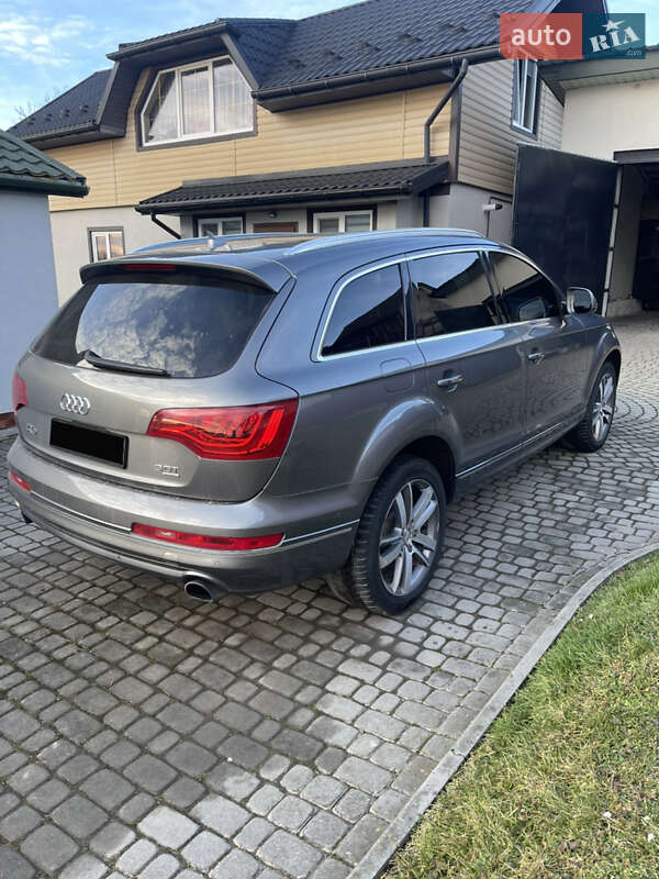 Внедорожник / Кроссовер Audi Q7 2014 в Рудки