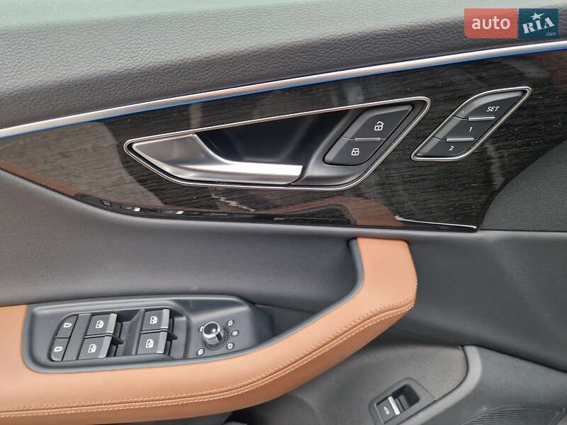 Внедорожник / Кроссовер Audi Q7 2022 в Днепре