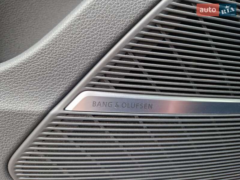 Внедорожник / Кроссовер Audi Q7 2022 в Днепре