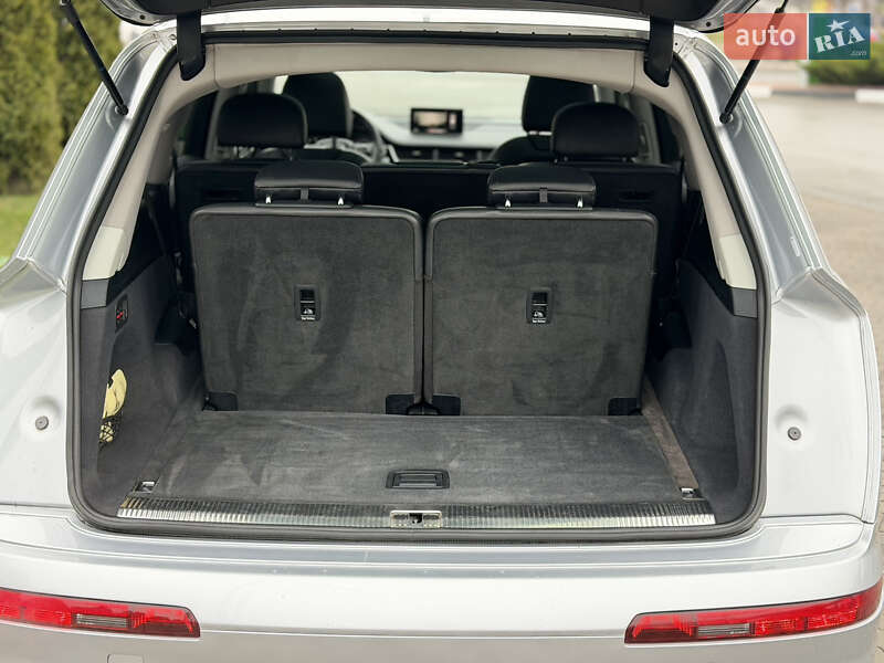 Внедорожник / Кроссовер Audi Q7 2018 в Киеве фото 29 Внедорожник / Кроссовер Audi Q7 2018 в Киеве