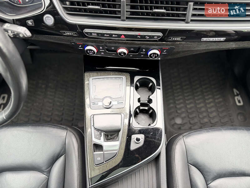 Внедорожник / Кроссовер Audi Q7 2018 в Киеве фото 62 Внедорожник / Кроссовер Audi Q7 2018 в Киеве