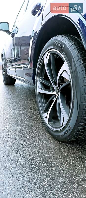 Внедорожник / Кроссовер Audi Q7 2022 в Киеве фото 32 Внедорожник / Кроссовер Audi Q7 2022 в Киеве
