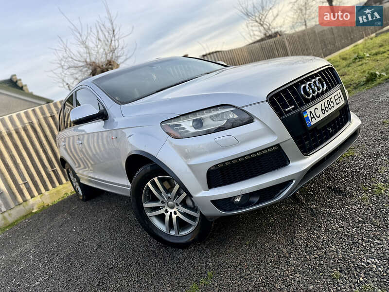 Внедорожник / Кроссовер Audi Q7 2012 в Владимире