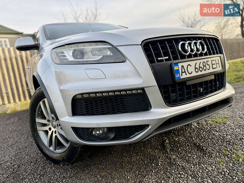 Внедорожник / Кроссовер Audi Q7 2012 в Владимире
