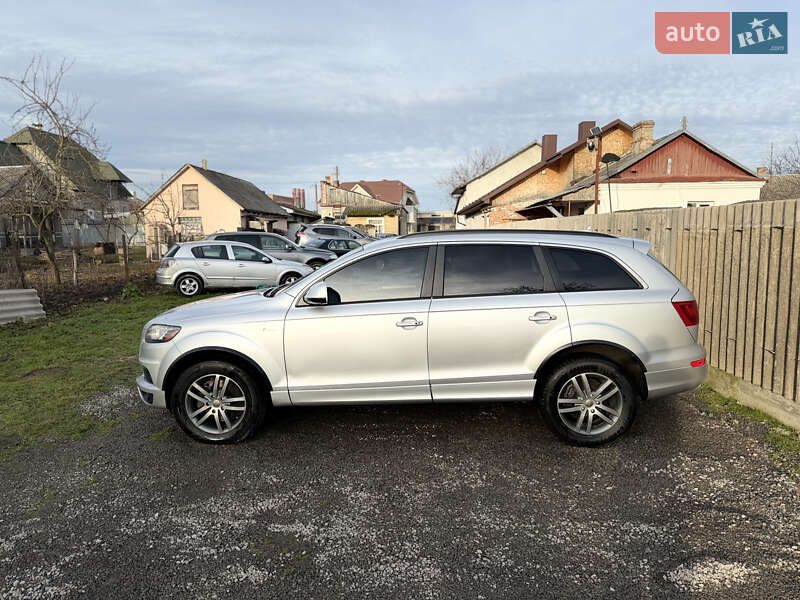 Внедорожник / Кроссовер Audi Q7 2012 в Владимире