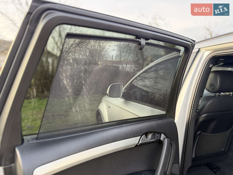 Внедорожник / Кроссовер Audi Q7 2012 в Владимире