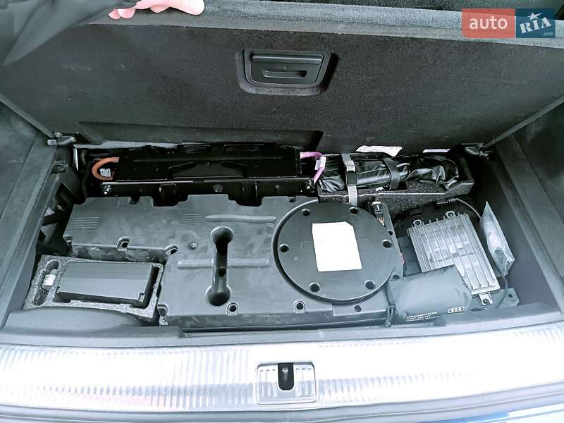 Внедорожник / Кроссовер Audi Q7 2022 в Киеве фото 44 Внедорожник / Кроссовер Audi Q7 2022 в Киеве