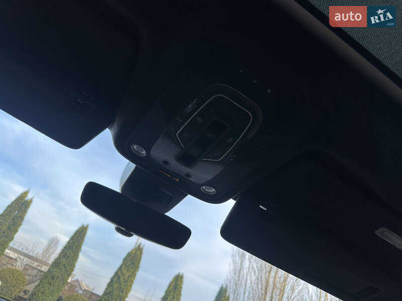 Внедорожник / Кроссовер Audi Q7 2017 в Сарнах