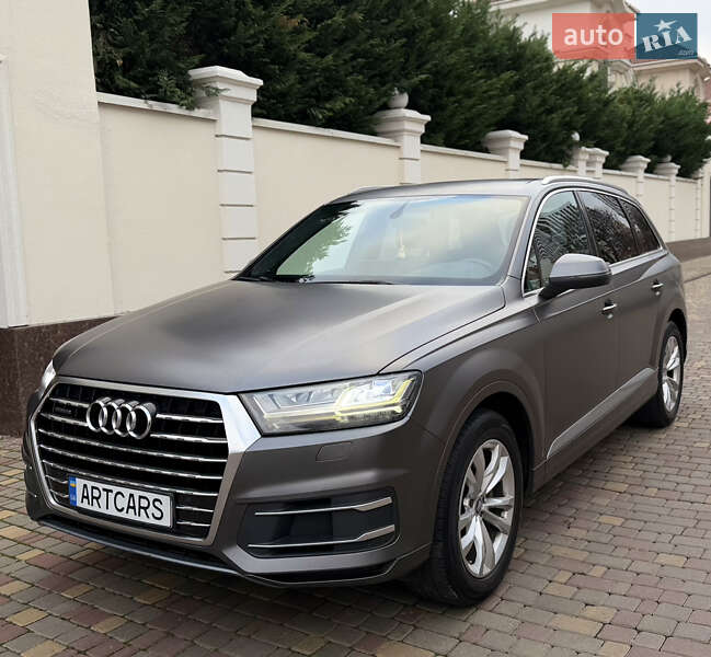 Внедорожник / Кроссовер Audi Q7 2015 в Одессе фото Внедорожник / Кроссовер Audi Q7 2015 в Одессе