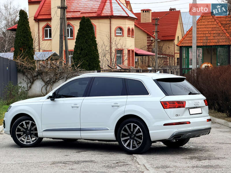 Внедорожник / Кроссовер Audi Q7 2017 в Днепре фото 8 Внедорожник / Кроссовер Audi Q7 2017 в Днепре