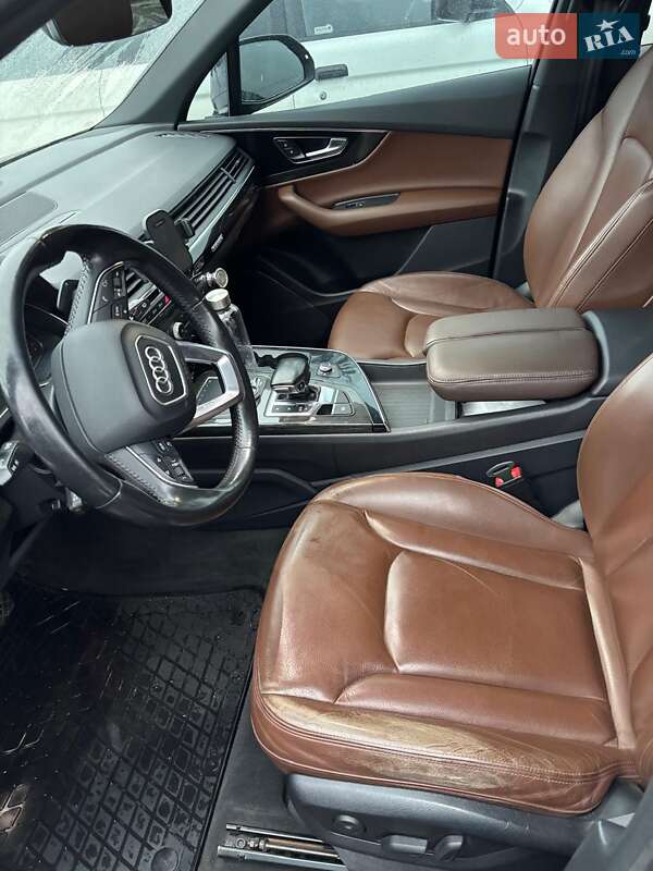 Внедорожник / Кроссовер Audi Q7 2016 в Киеве фото 7 Внедорожник / Кроссовер Audi Q7 2016 в Киеве