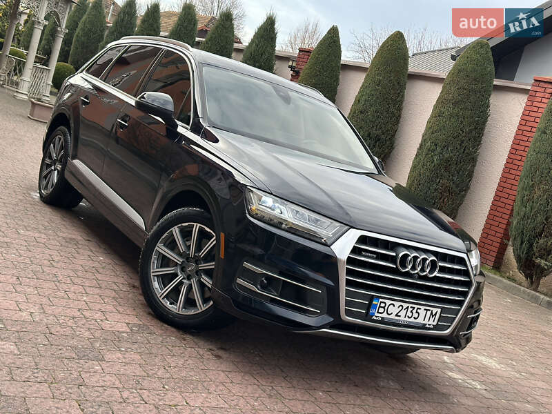 Внедорожник / Кроссовер Audi Q7 2017 в Стрые