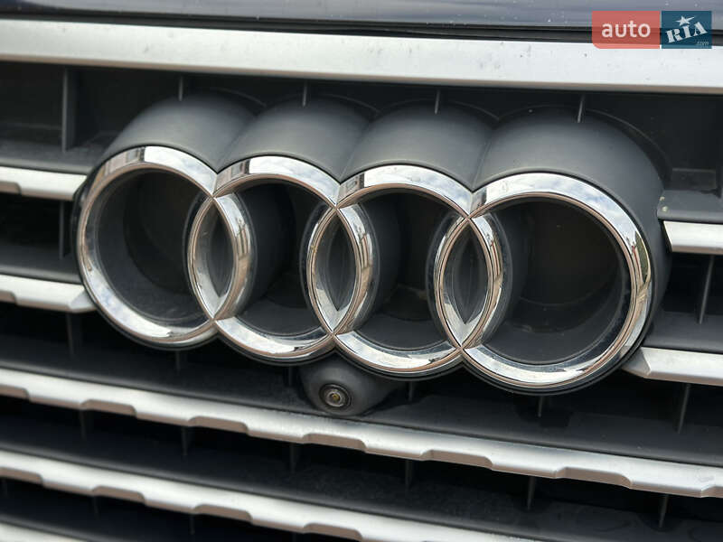 Внедорожник / Кроссовер Audi Q7 2017 в Стрые