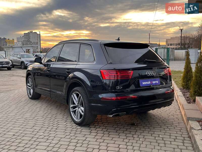 Внедорожник / Кроссовер Audi Q7 2016 в Львове фото 6 Внедорожник / Кроссовер Audi Q7 2016 в Львове