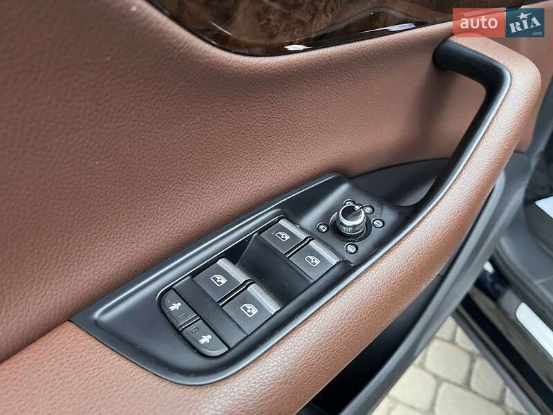 Внедорожник / Кроссовер Audi Q7 2016 в Львове фото 9 Внедорожник / Кроссовер Audi Q7 2016 в Львове