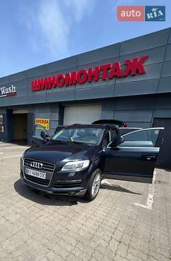 Внедорожник / Кроссовер Audi Q7 2006 в Новом Буге