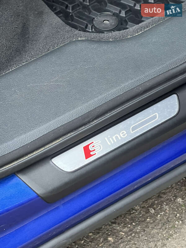 Позашляховик / Кросовер Audi Q7 2016 в Одесі