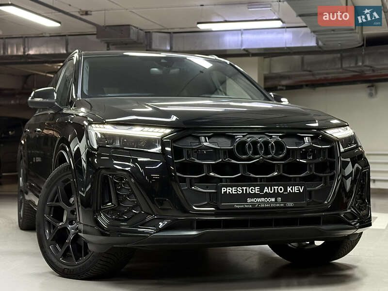 Внедорожник / Кроссовер Audi Q7 2024 в Киеве